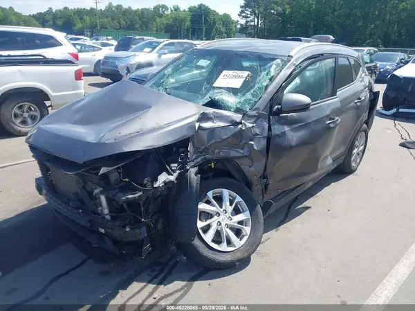 KM8J3CA48LU245796 2020 HYUNDAI TUCSON - Image 2