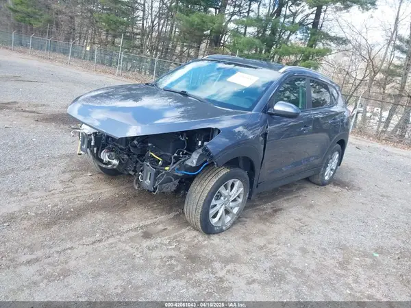 KM8J3CA48MU286818 2021 HYUNDAI TUCSON - Image 2