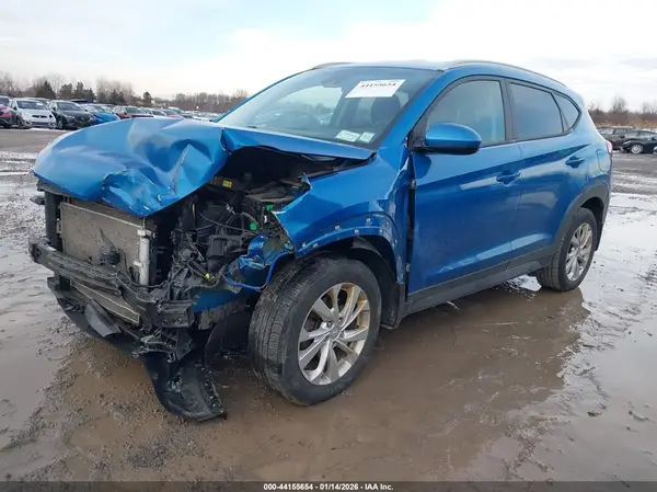 KM8J3CA48MU294238 2021 HYUNDAI TUCSON - Image 2
