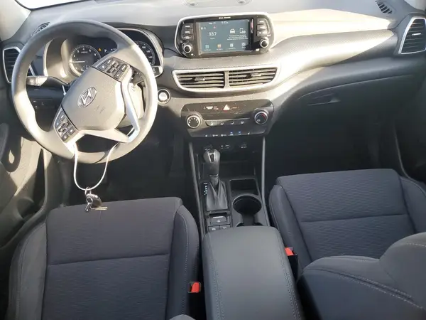 KM8J3CA48MU321387 2021 HYUNDAI TUCSON - Image 8
