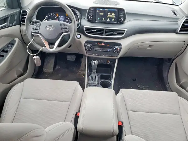 KM8J3CA48MU370976 2021 HYUNDAI TUCSON - Image 8