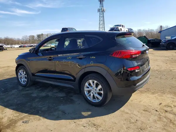 KM8J3CA48MU375126 2021 HYUNDAI TUCSON - Image 2