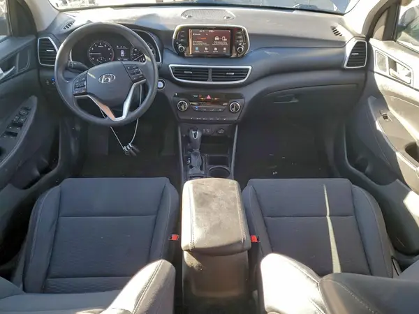 KM8J3CA48MU389365 2021 HYUNDAI TUCSON - Image 8
