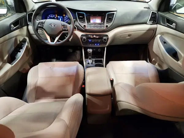 KM8J3CA49GU066883 2016 HYUNDAI TUCSON - Image 8
