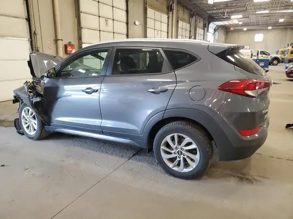 KM8J3CA49GU082811 2016 HYUNDAI TUCSON - Image 2
