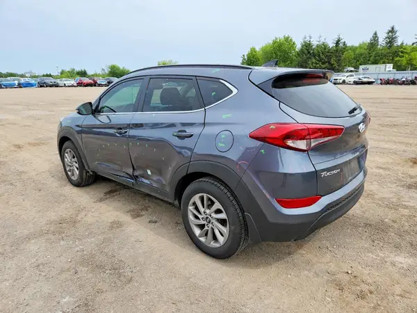 KM8J3CA49GU107285 2016 HYUNDAI TUCSON - Image 2