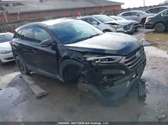 KM8J3CA49GU108095 2016 HYUNDAI TUCSON