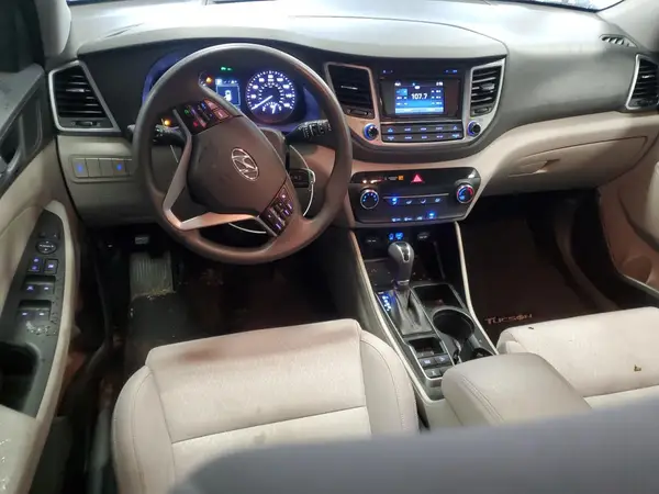 KM8J3CA49GU108601 2016 HYUNDAI TUCSON - Image 8
