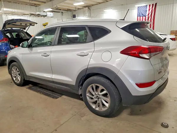 KM8J3CA49GU118870 2016 HYUNDAI TUCSON - Image 2