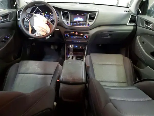 KM8J3CA49GU162612 2016 HYUNDAI TUCSON - Image 8