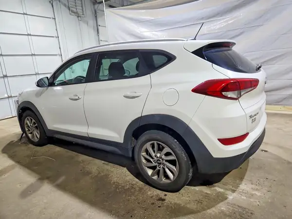 KM8J3CA49GU164036 2016 HYUNDAI TUCSON - Image 2