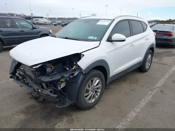 KM8J3CA49GU164943 2016 HYUNDAI TUCSON - Image 2