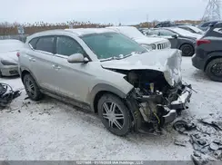 KM8J3CA49GU180088 2016 HYUNDAI TUCSON