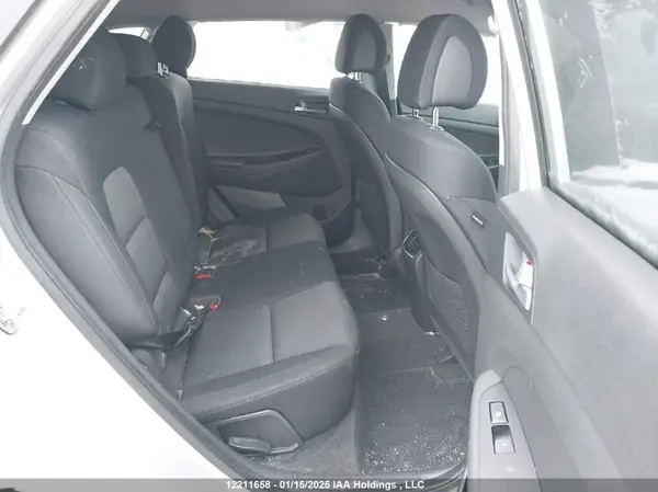 KM8J3CA49GU180088 2016 HYUNDAI TUCSON - Image 8