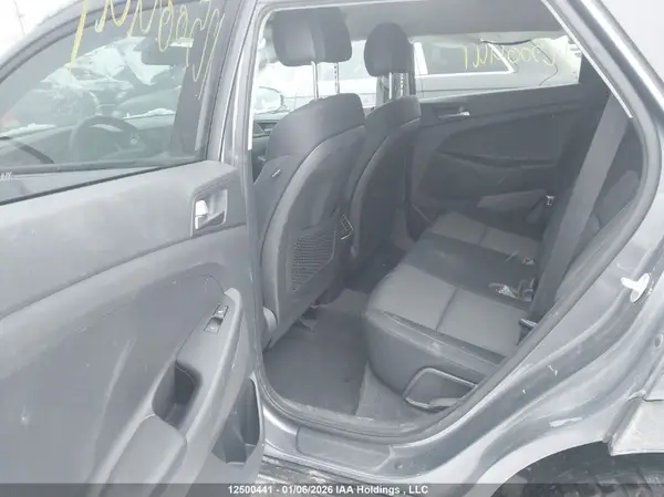 KM8J3CA49GU196744 2016 HYUNDAI TUCSON - Image 8