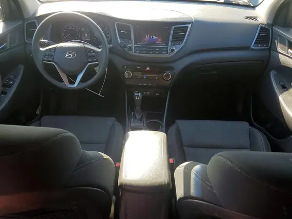 KM8J3CA49GU208052 2016 HYUNDAI TUCSON - Image 8