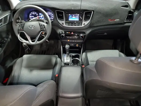KM8J3CA49GU216832 2016 HYUNDAI TUCSON - Image 8