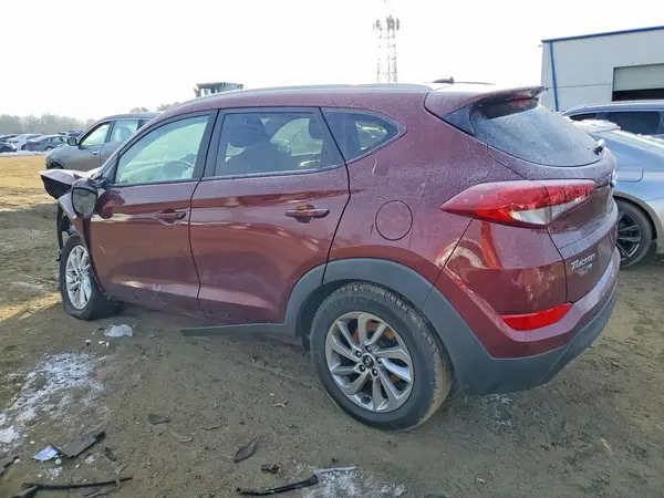 KM8J3CA49HU251615 2017 HYUNDAI TUCSON - Image 2