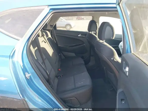 KM8J3CA49HU260735 2017 HYUNDAI TUCSON - Image 8