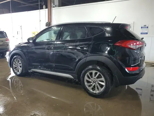 KM8J3CA49HU263246 2017 HYUNDAI TUCSON - Image 2