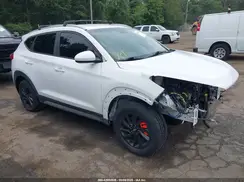 KM8J3CA49HU268737 2017 HYUNDAI TUCSON