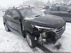 KM8J3CA49HU314695 2017 HYUNDAI TUCSON