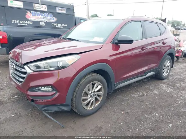 KM8J3CA49HU316317 2017 HYUNDAI TUCSON - Image 2