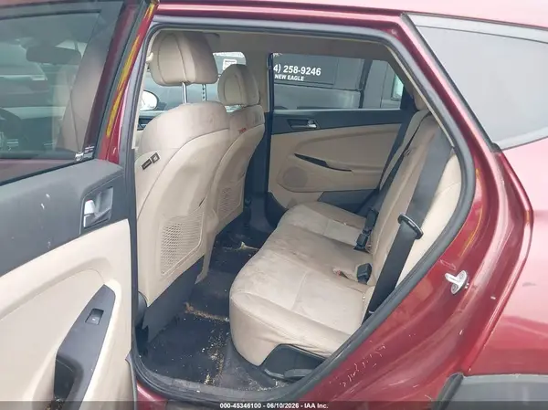 KM8J3CA49HU316317 2017 HYUNDAI TUCSON - Image 8