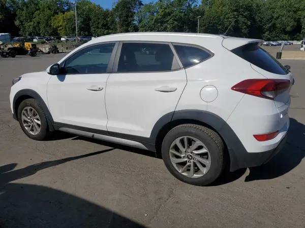 KM8J3CA49HU321730 2017 HYUNDAI TUCSON - Image 2
