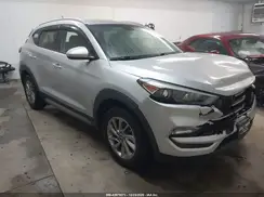 KM8J3CA49HU322585 2017 HYUNDAI TUCSON