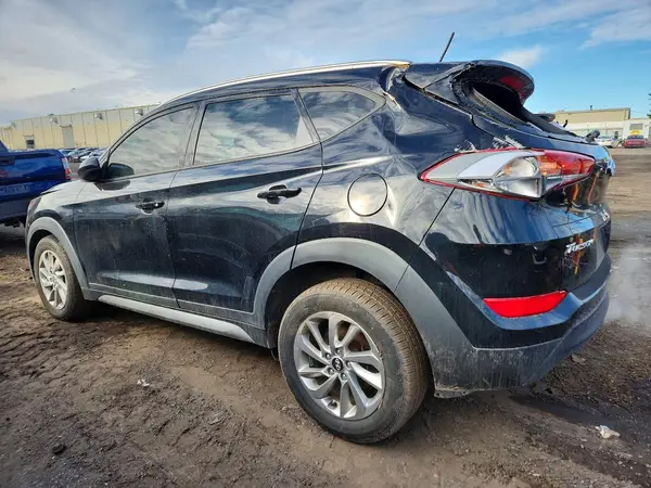 KM8J3CA49HU365226 2017 HYUNDAI TUCSON - Image 2
