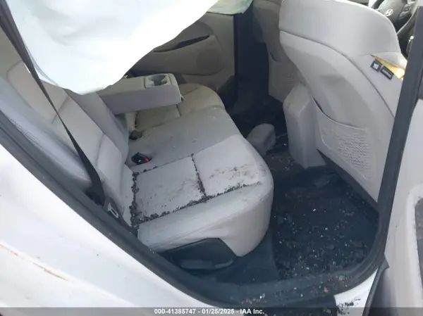 KM8J3CA49HU390658 2017 HYUNDAI TUCSON - Image 8