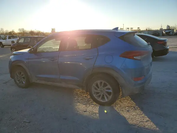 KM8J3CA49HU405191 2017 HYUNDAI TUCSON - Image 2