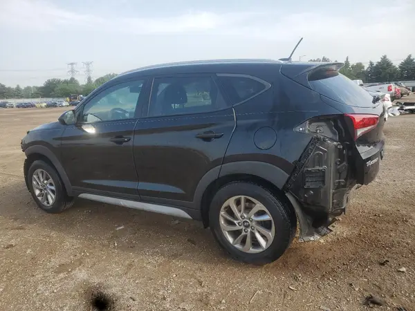 KM8J3CA49HU415798 2017 HYUNDAI TUCSON - Image 2