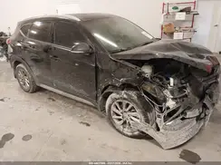 KM8J3CA49HU437803 2017 HYUNDAI TUCSON