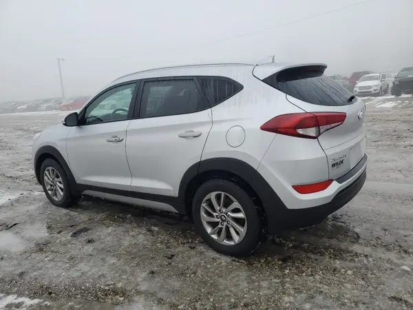 KM8J3CA49HU464919 2017 HYUNDAI TUCSON - Image 2