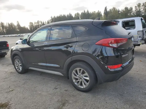 KM8J3CA49HU471045 2017 HYUNDAI TUCSON - Image 2