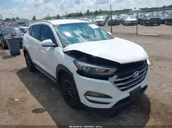 KM8J3CA49HU479579 2017 HYUNDAI TUCSON