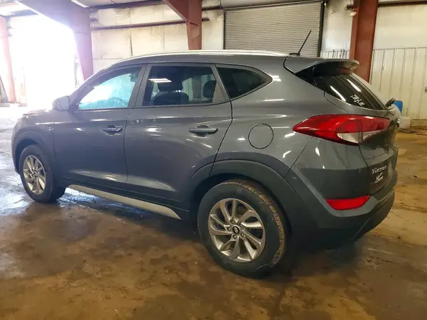 KM8J3CA49HU489092 2017 HYUNDAI TUCSON - Image 2