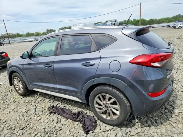 KM8J3CA49HU496768 2017 HYUNDAI TUCSON - Image 2