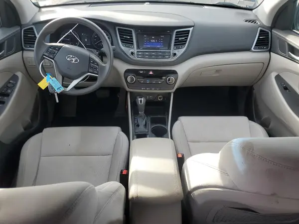 KM8J3CA49HU516081 2017 HYUNDAI TUCSON - Image 8