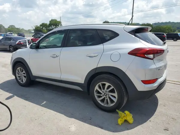 KM8J3CA49HU546536 2017 HYUNDAI TUCSON - Image 2