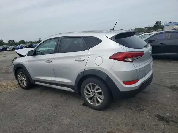 KM8J3CA49HU546567 2017 HYUNDAI TUCSON - Image 2