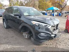 KM8J3CA49HU559108 2017 HYUNDAI TUCSON