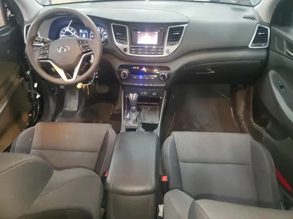 KM8J3CA49HU567595 2017 HYUNDAI TUCSON - Image 8