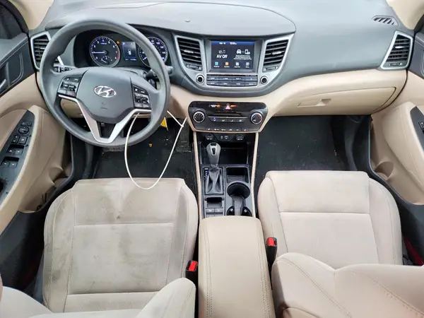 KM8J3CA49JU597346 2018 HYUNDAI TUCSON - Image 8