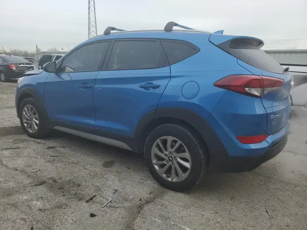 KM8J3CA49JU598979 2018 HYUNDAI TUCSON - Image 2