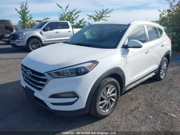 KM8J3CA49JU601590 2018 HYUNDAI TUCSON - Image 2
