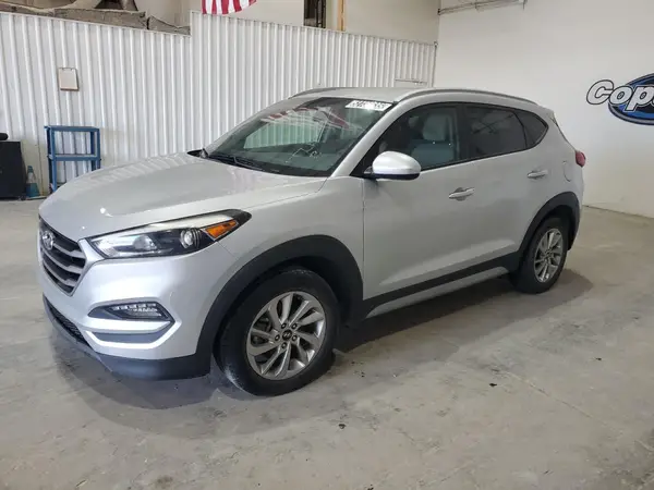 KM8J3CA49JU608135 2018 HYUNDAI TUCSON - Image 1