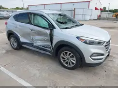 KM8J3CA49JU608216 2018 HYUNDAI TUCSON